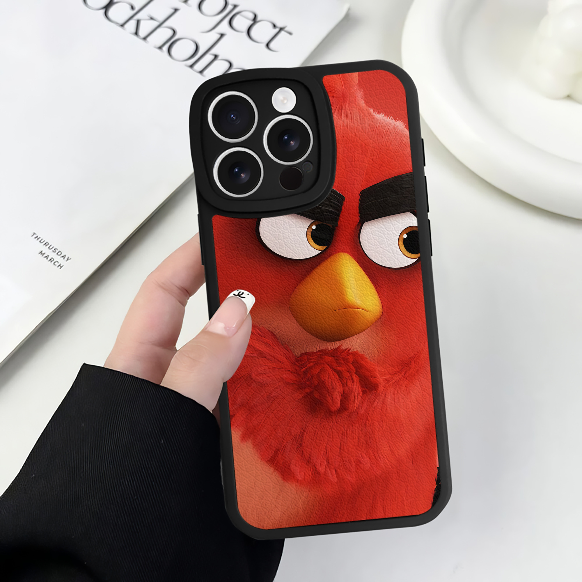（画像用） Angry Birds アングリーバード 【iPhone 16シリーズ対応】シリコンスマホケース（レザー調） 材質：シリコン